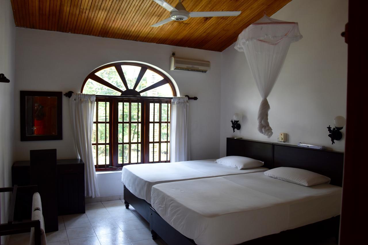 Sethra Villa Bentota Exterior photo
