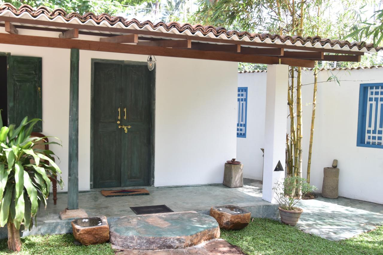Sethra Villa Bentota Exterior photo
