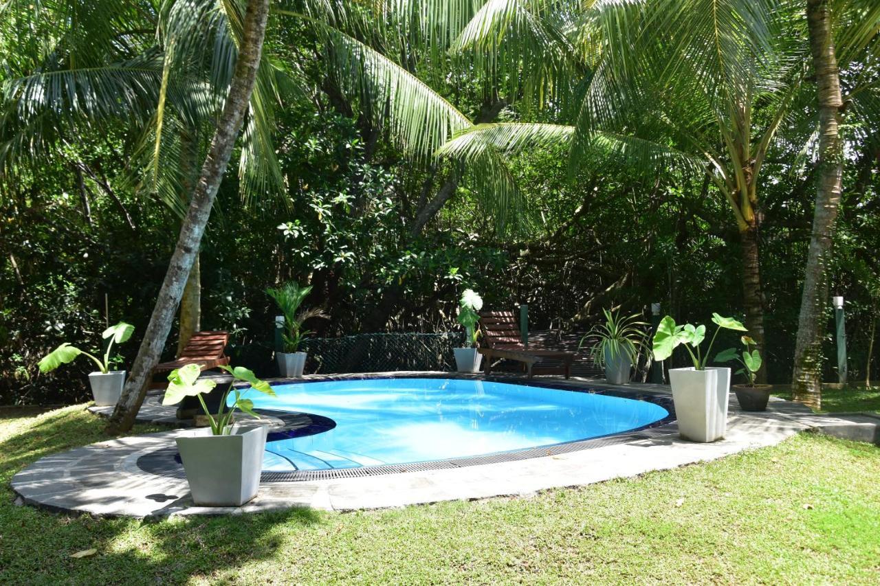 Sethra Villa Bentota Exterior photo